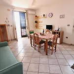 Mare Azzurro Apartmanhotel 3*
