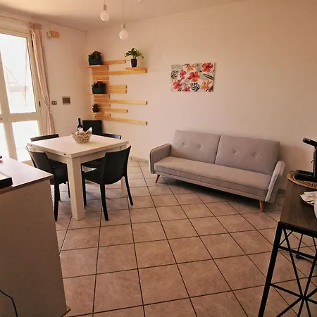 Mare Azzurro Aparthotel *
